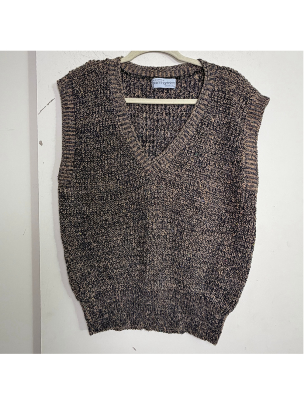 Vintage 70s Bloomingdales Plaza 2 Made in USA Tweed Knit V-Neck Sweater Vest